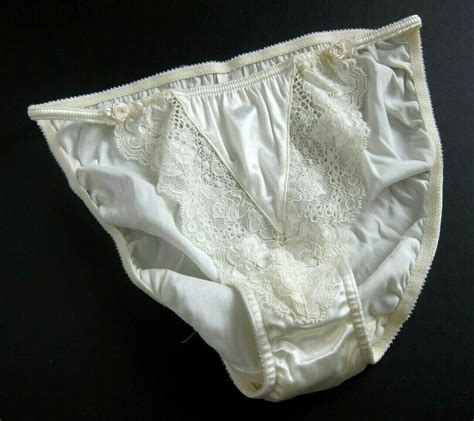 new victoria s secret vintage second skin satin lace string bikini panty medium panties