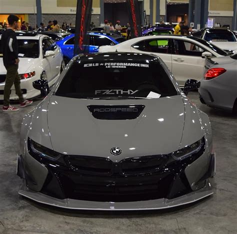 Drop off distance should be within 10mi from our garage at: FormaCar: Liberty Walk shows off a much nicer BMW i8 at the Miami show