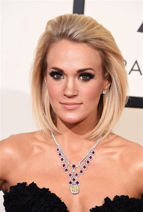 Carrie Underwood Hair And Makeup At The Grammys 2016 Red Carpet
