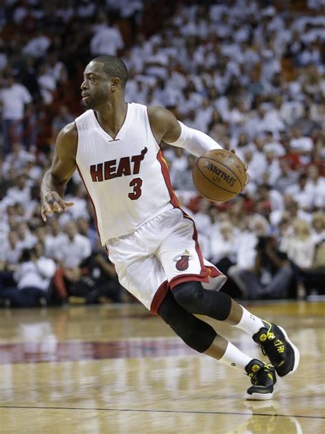 heat star dwyane wade a cover model for espn body issue