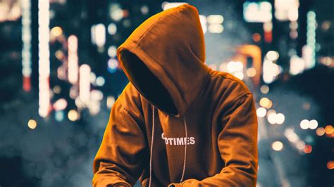 Wallpaper Alone Hoodie Guy On City Free Wallpapers For Apple Iphone