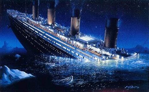 33 rare titanic sinking photos taken just before and after it happened. Titanic Sinking