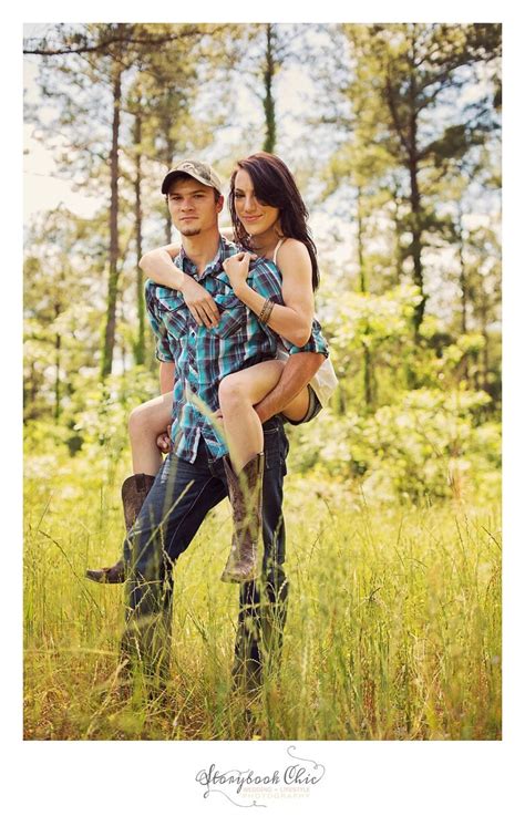 Super Cute Country Photo Shoot For Couples Cute Country Couples Cute Couples Teenagers