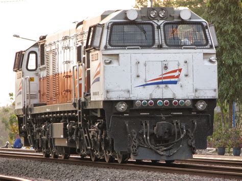 Check spelling or type a new query. Kereta Api Indonesia: CC206 Kembali ke Dipo Lokomotif ...