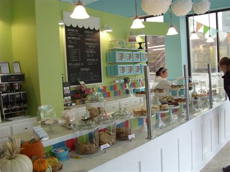 Love This Setup And Colors Bake Shop Bakery Shop Bakery Cafe