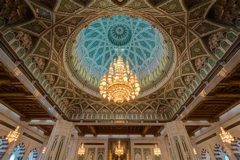 *sultan qaboos grand mosque sultan quboos mosque dress code and behaviour no smoking, eating, or drinking inside the mosque area. The Sultan Qaboos Grand Mosque, Oman | Just got back from ...