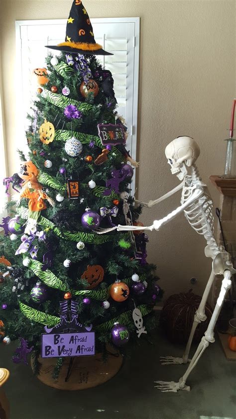 Halloween Tree Decorated By Skeleton Halloween Tree Decorations