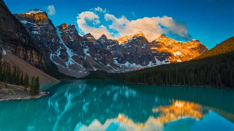 Moraine Lake Lscape At Banff National Park 5k Wallpapers Wallpapers Hd