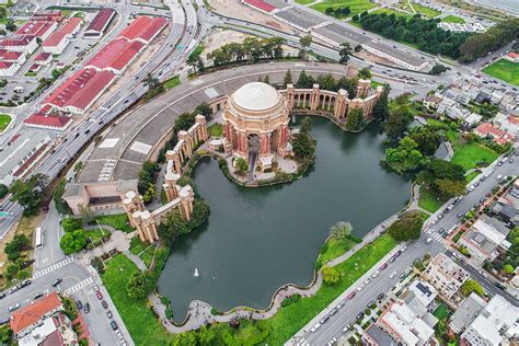Gardens and lake outside the Palace of Fine Arts | Palace of fine arts ...