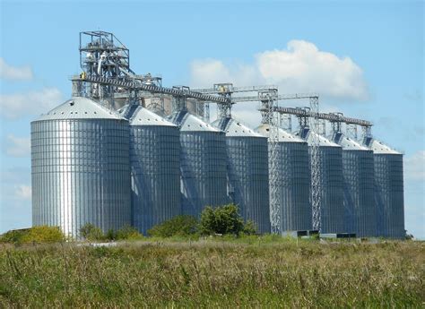 Storing Grains Food Grain Storage Methods In India