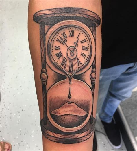 Hourglass Tattoo Hourglass Tattoo Tattoos With Meaning Tattoos