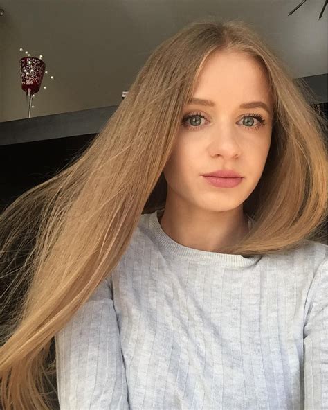 Aneta Kramarska On Instagram Wind In Hair ☁️☁️☁️👸🏼 Neutral Beige