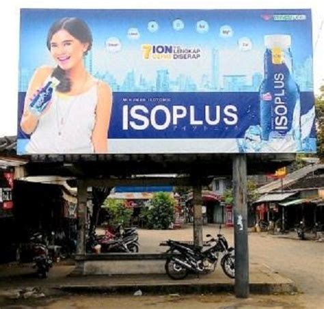 Baliho Billboard Spanduk Poster Termasuk Ke Dalam Jenis Reklame Pigura