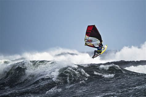 Red Bull Storm Chase Extreme Windsurfing Movievideo