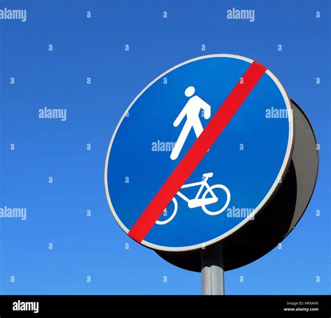 Bike Lane End Road Sign Stock Photo Alamy