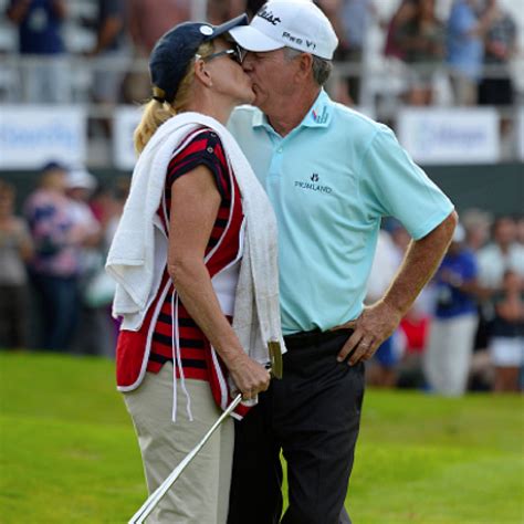 Jay Haas Wins With His Wife Caddying Becomes Second Oldest Pga Tour