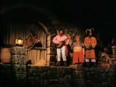 The film stars johnny depp in his now iconic role as pirate captain jack sparrow. Pirates of the Caribbean Construction - Part 2 - YouTube
