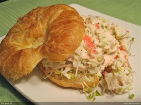 This is simply the best imitation crab salad you will ever make! Crab (Imitation) Salad Recipe | RecipeLand.com
