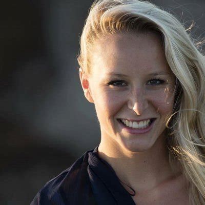 And who better to seize the moment than the latest scion of the le pen political dynasty: London Regional Press Office: Marion Maréchal Le Pen: Un ...