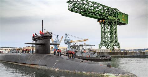 Puget Sound Naval Shipyard Receives Department Of Defense Award