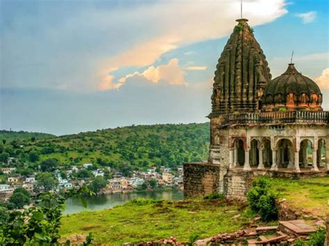 Best Places To Visit In Madhya Pradesh