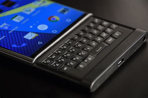 Blackberry Sta Ritornando Nuovi Smartphone Con Tastiera Fisica Nel