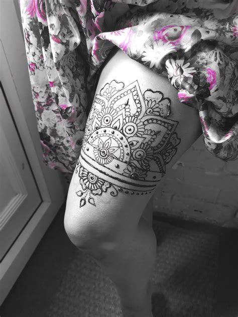 Pin By Magdalena Nikova On Tattoos And Henna Thigh Henna Henna