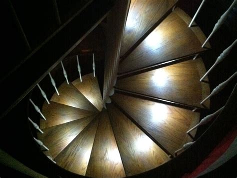Custom Led Spiral Staircase Lighting Make