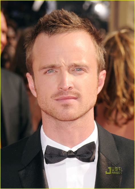 Aaron Paul And Bryan Cranston Emmys 2010 Red Carpet Photo 2476350