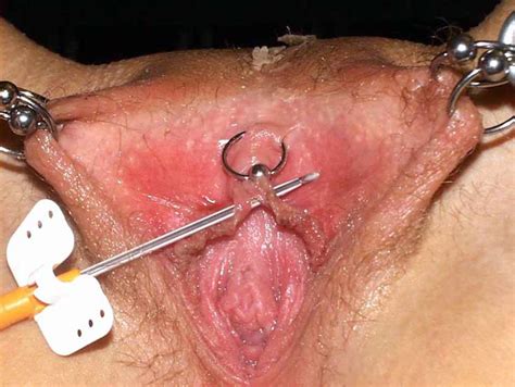 Piercing The Clitoris Needles Torture New Porn Comments 4