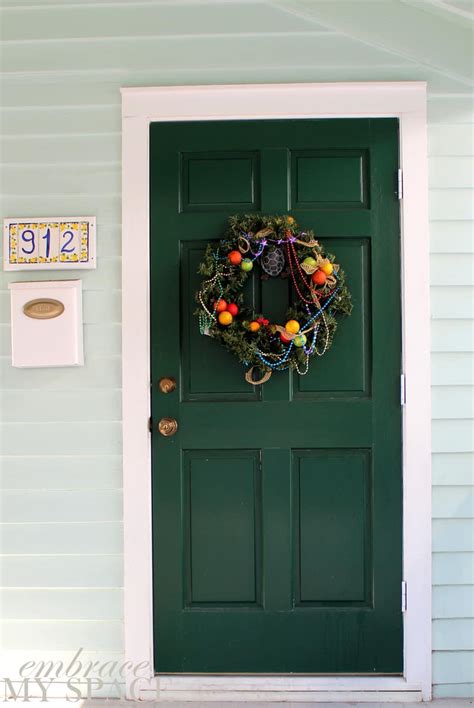 Learn how to paint a door with these helpful tips. Choose The Best Color for Your Front Door!