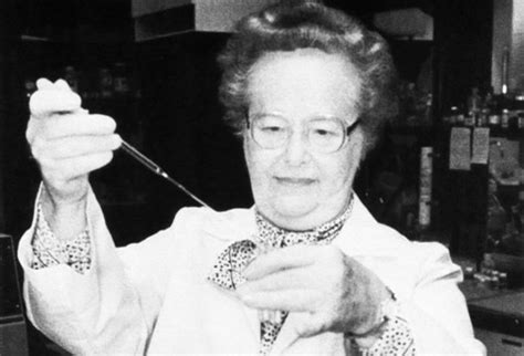 17 Top Female Scientists Who Have Changed The World Era Of Light