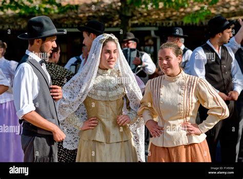 Portuguese Costumes Hi Res Stock Photography And Images Alamy