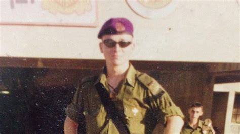 מסוקי יסעור של חיל האוויר הישראלי התנגש ומעל עמק החולה , בעת שהובילו לוחמים מחטיבת הנחל ,חטיבת גולני, חיל השריון. טיפל בהרוגי אסון המסוקים, נפטר בגיל 40: "הכירו בטל כחלל צה"ל"