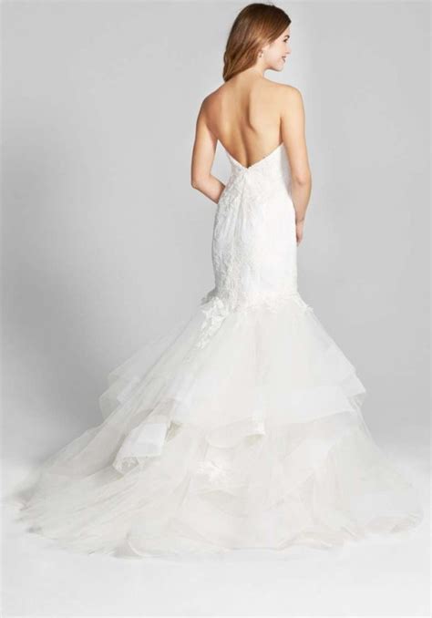 Monique Lhuillier Lace And Tulle Bliss Bl1512 Sample Wedding Dress Save