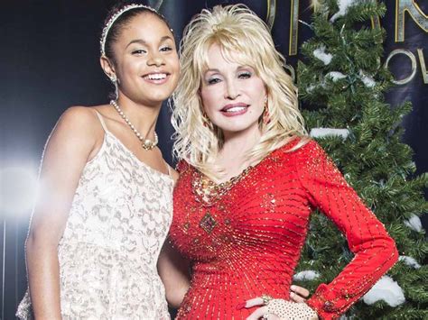 Lifetime Tv Movie A Country Christmas Story Dolly Parton