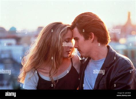 Ethan Hawke And Julie Delpy In Before Sunrise 1995 Directed By