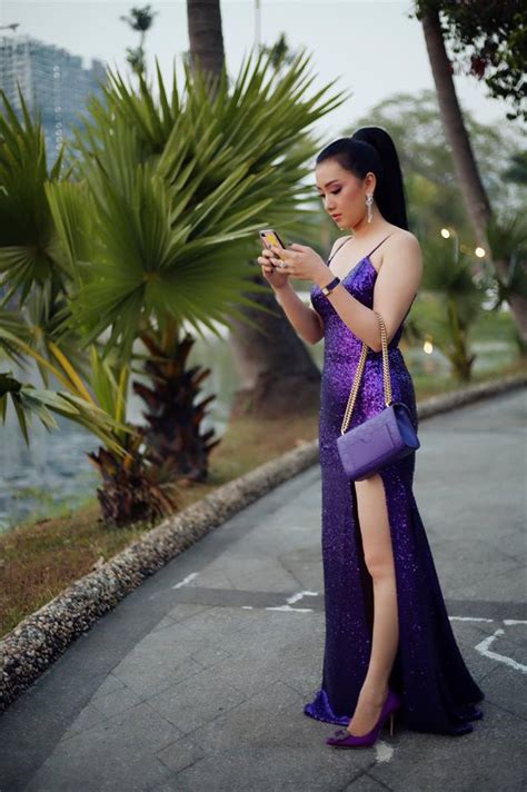 Yu Thandar Tin In Attractive Evening Grown Burmese Actress And Model
