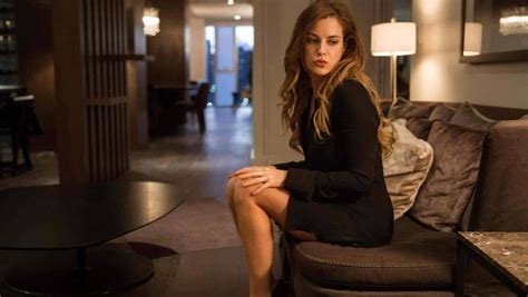 Riley Keough Net Worth How Much The Girlfriend Experience Actress