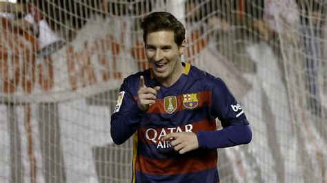 Lionel Messi It Would Be Nice To Score 500th Career Goal In El Clasico Eurosport