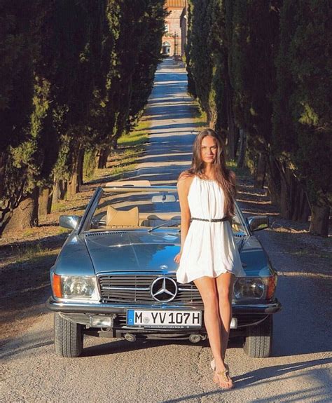 Pin By Igor On Classic Cars And Girls Mercedes Girl Mercedes Benz