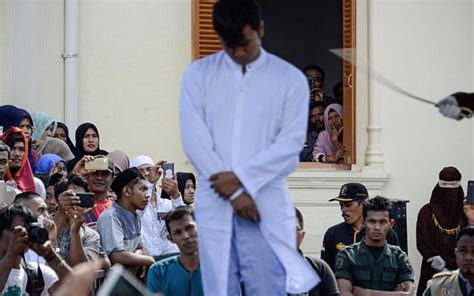 Gay Couple Whipped In Indonesia For Sharia Banned Sex The Times Of Israel
