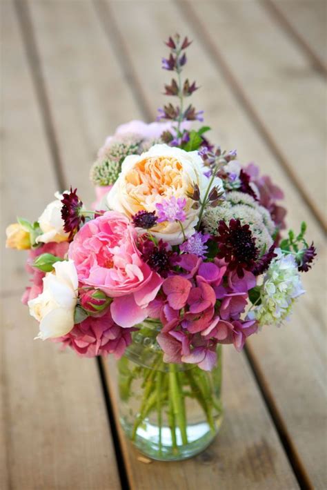 40 Diy Ideas For Creative Floral Arrangements Flower Arrangements