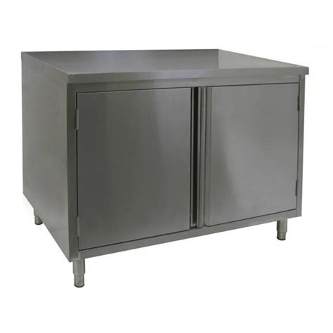 A few minor marks on the bottom shelf but i'll be storing things on it so whether you use it as a work station in the tool shed or a kitchen cart in the heart of your home. Restaurant Quality Enclosed Stainless Steel Base Tables