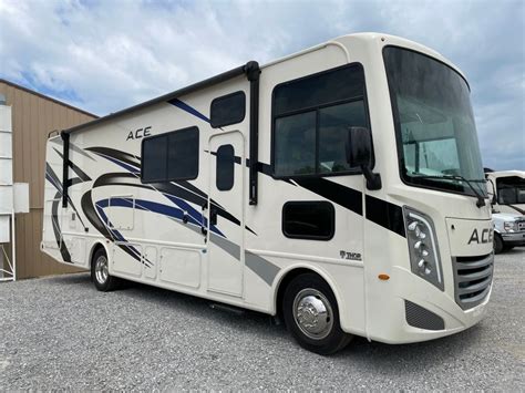 Rvs For Sale Uk New And Used American Motorhomes Uk Dealer Signature Rv
