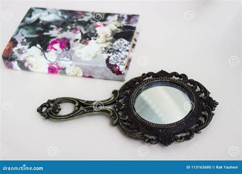 Magic Mirror Fairy Tale Stock Images Download 175 Royalty Free Photos
