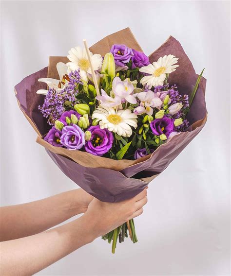 Purple Wishes Bouquet Mixed Bouquet Ts Uk And London Delivery