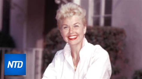 Legendary Actress And Singer Doris Day Dies At Age 97 Youtube