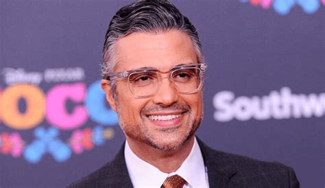 Jaime Camil Y Sandra Echevarría Protagonizan Comedia Romántica ‘loco