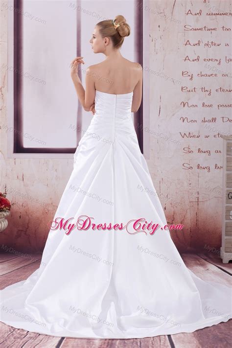 Whether you are celebrating your first anniversary or it's your 50th, the anniversary party should be worthwhile. 2013 Ruches Strapless Wedding Dress for The 25th ...